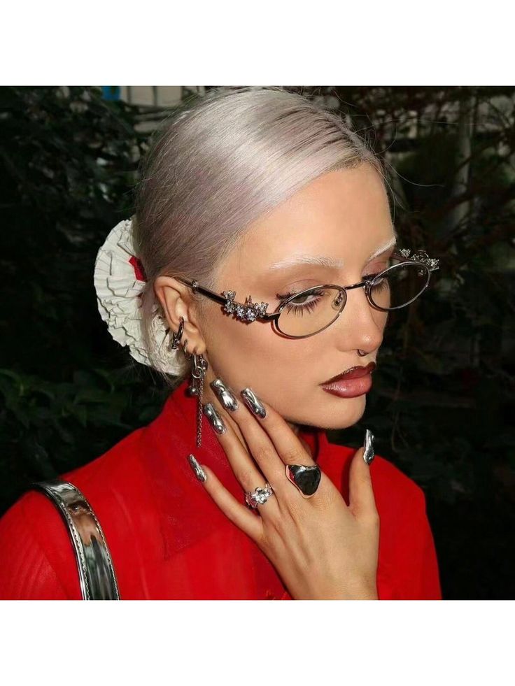Rhinestone Oval Women Sunglasses