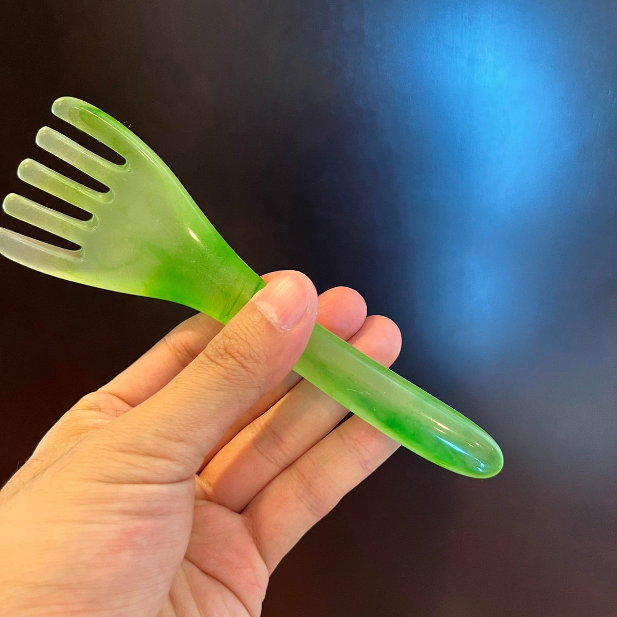 Massage Claw Comb – Relaxing Head & Body Massage Tool