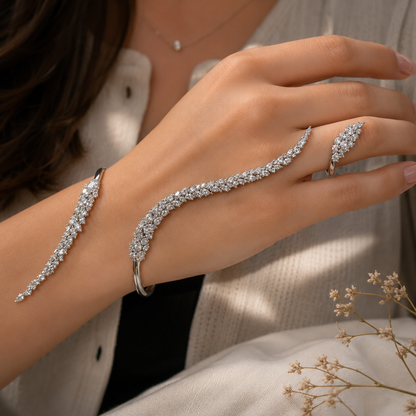 Luxury Crystal Snake Bracelet – Elegant Sparkle For Every Occasion