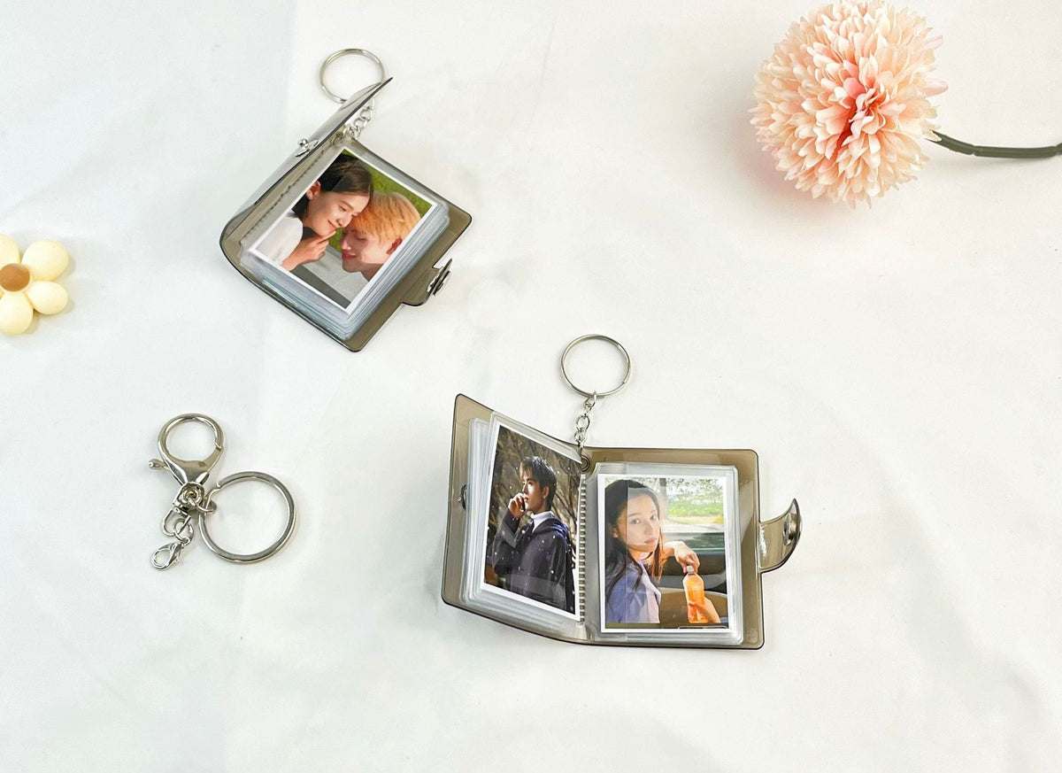 Black Photo Card Key Chain Holder