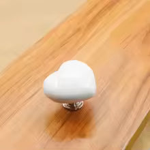 Heart-shaped toilet push button