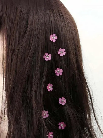 Daisy Charm Hair Clips Set