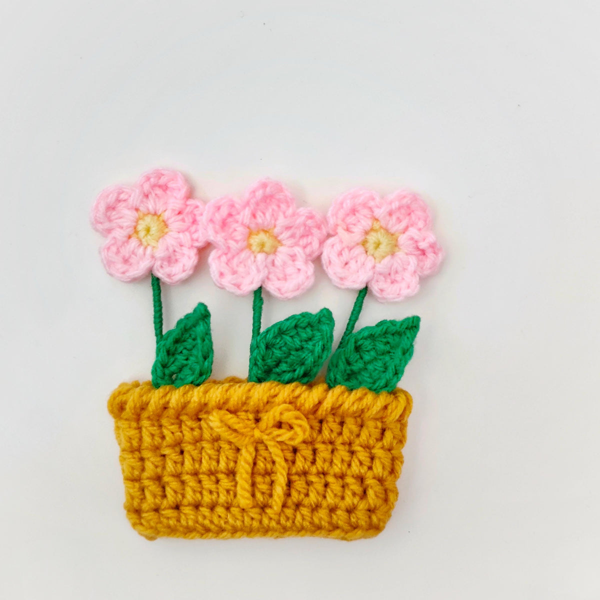Handcrafted Magnetic Pot with Flowers