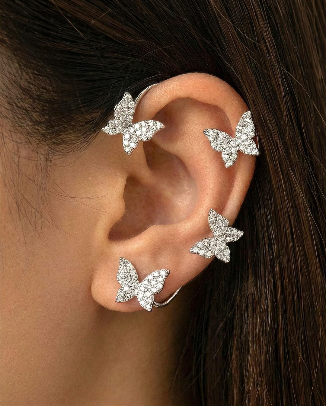 💎 Butterfly Clip-On Earrings – Elegant, Piercing-Free Glam