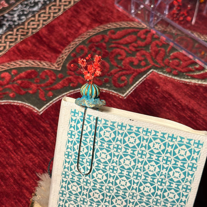Bookmark Bliss Charm