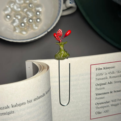 Bookmark Bliss Charm